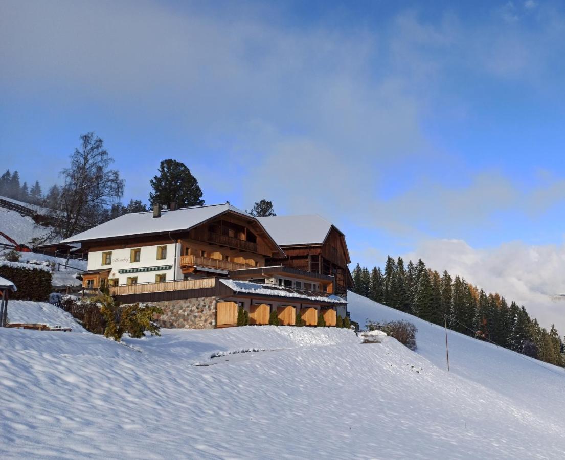 Berggasthaus Agritur Moserhof Braies  Kültér fotó