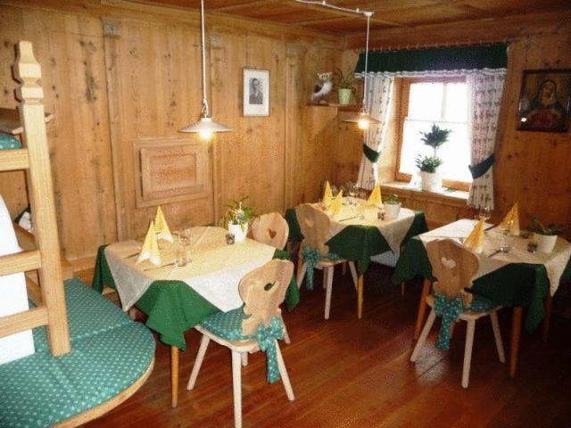 Berggasthaus Agritur Moserhof Braies  Kültér fotó