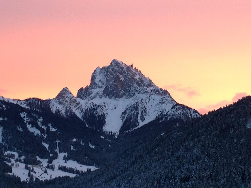 Berggasthaus Agritur Moserhof Braies  Kültér fotó
