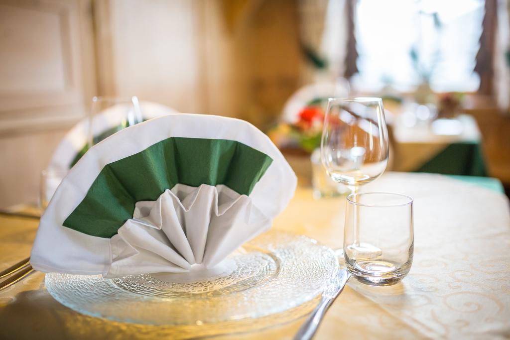 Berggasthaus Agritur Moserhof Braies  Kültér fotó